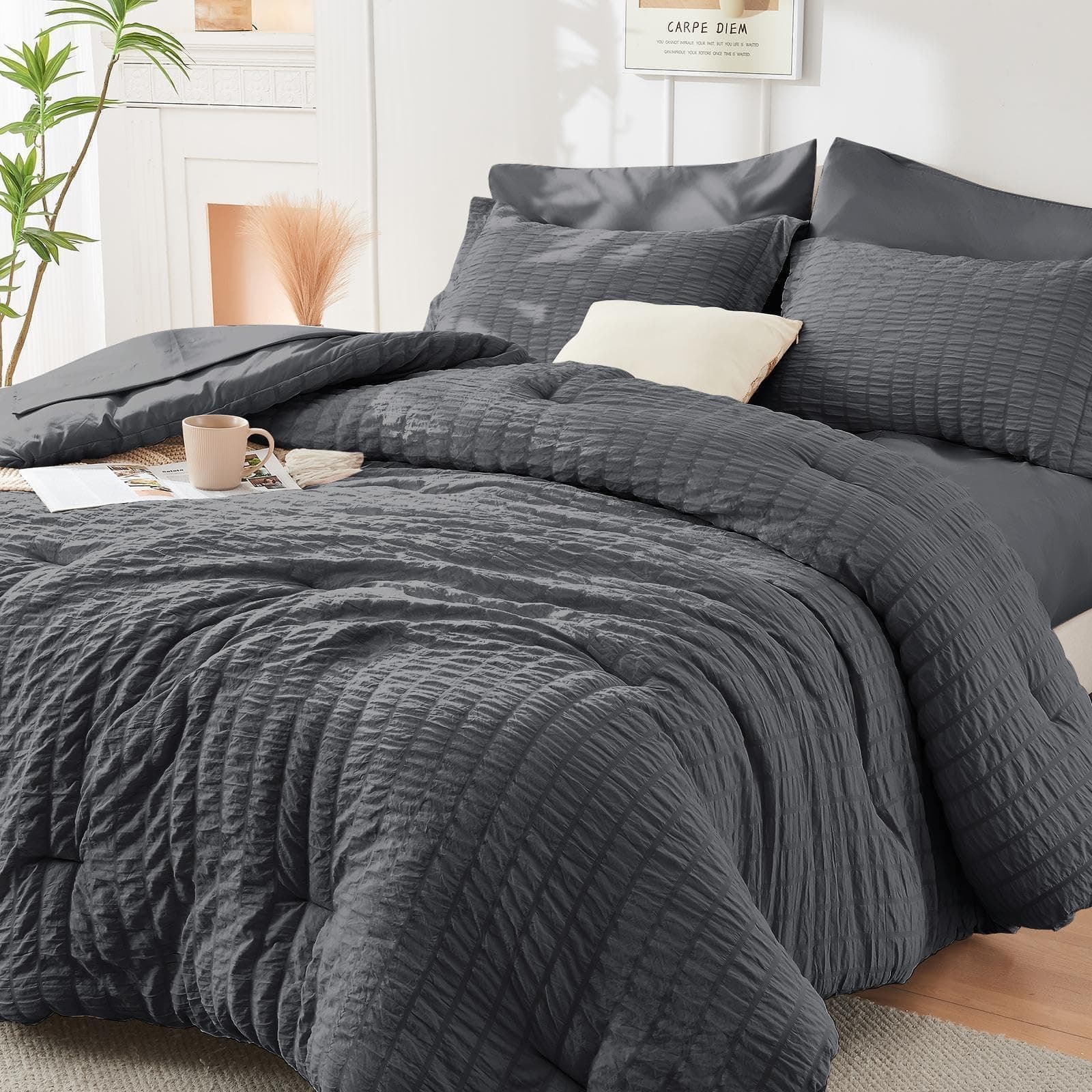 HYMOKEGE Seersucker Twin XL Bed in a Bag, Dark Grey